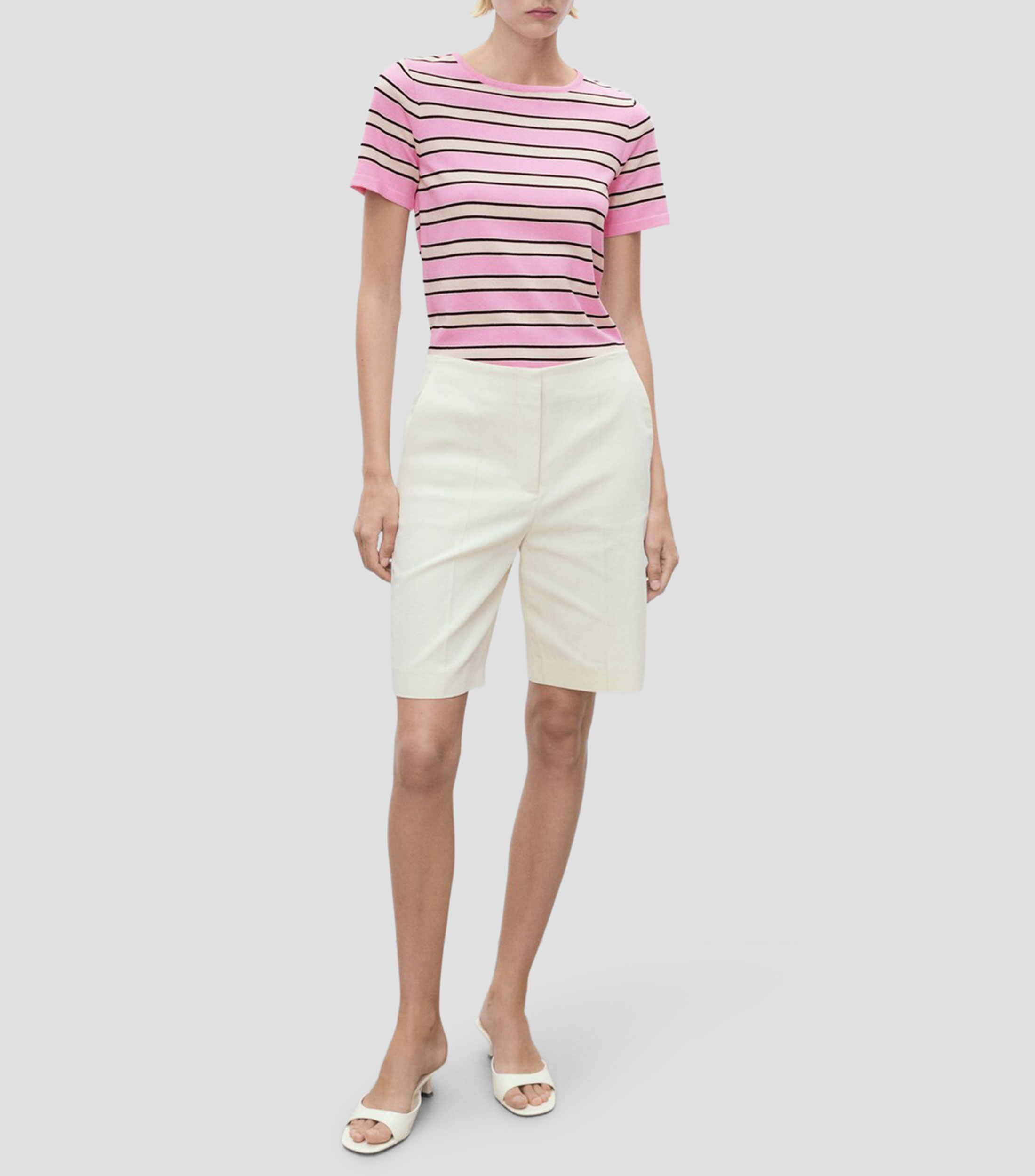 Playera cuello redondo manga corta Mujer